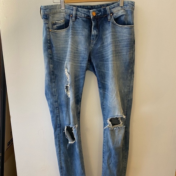 Blank NYC straight leg distressed bleach wash slub jeans - Picture 2 of 13
